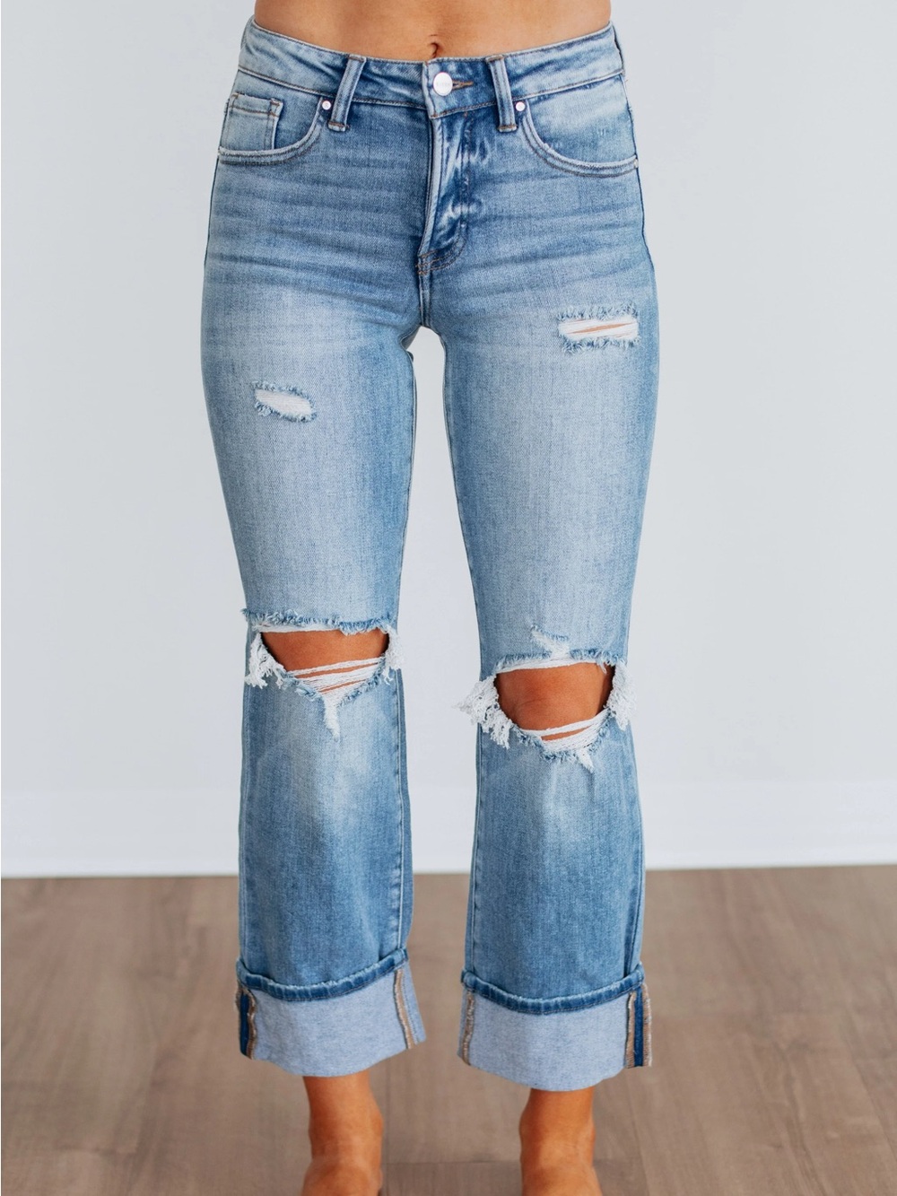 NWT💙Risen Tummy Control Mid Rise Crop Straight Cuffed Jeans 3/26